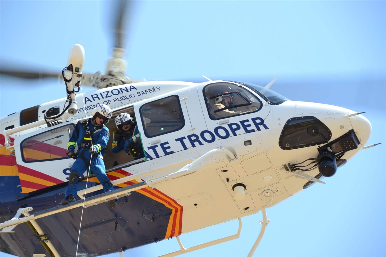 Arizona DPS State Trooper Bell 429 with rescue crew on the hoist